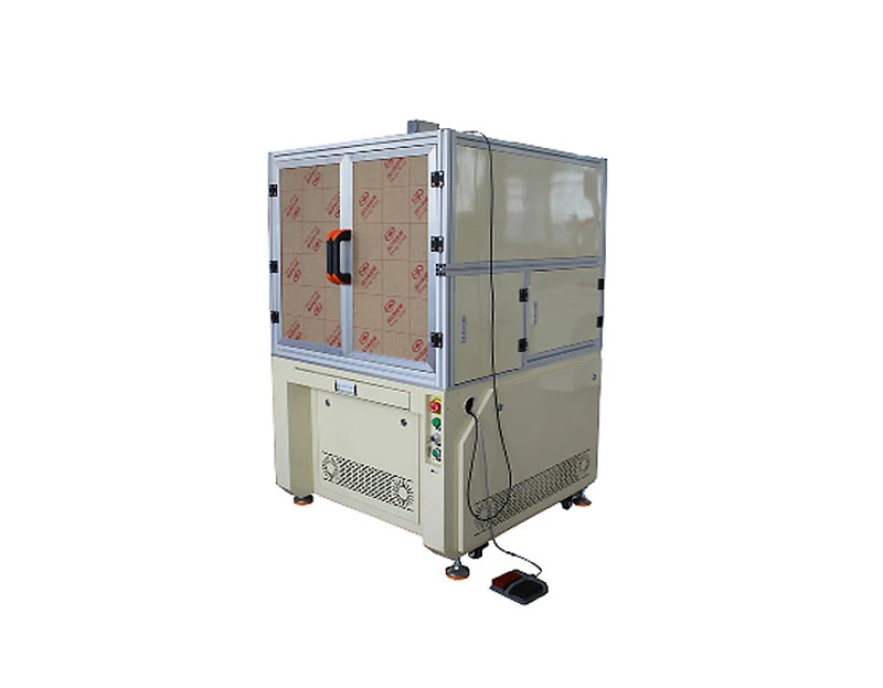 Laserkeevitamismasin plastile